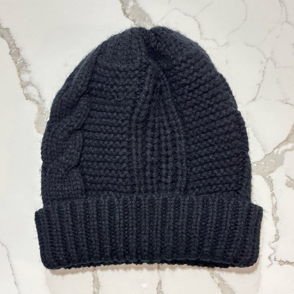 Women’s Cozy Black Chunky Cable Knit Slouch Beanie OS Winter Hat
